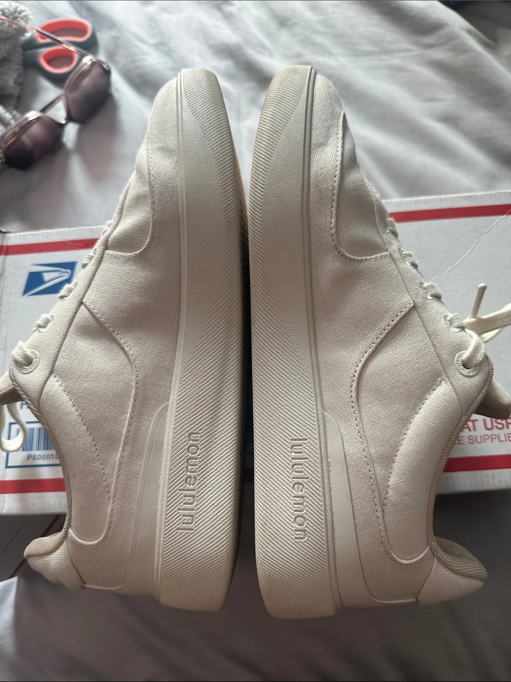 Lululemon Women’s Shoes Size 10 Perfect Condition!